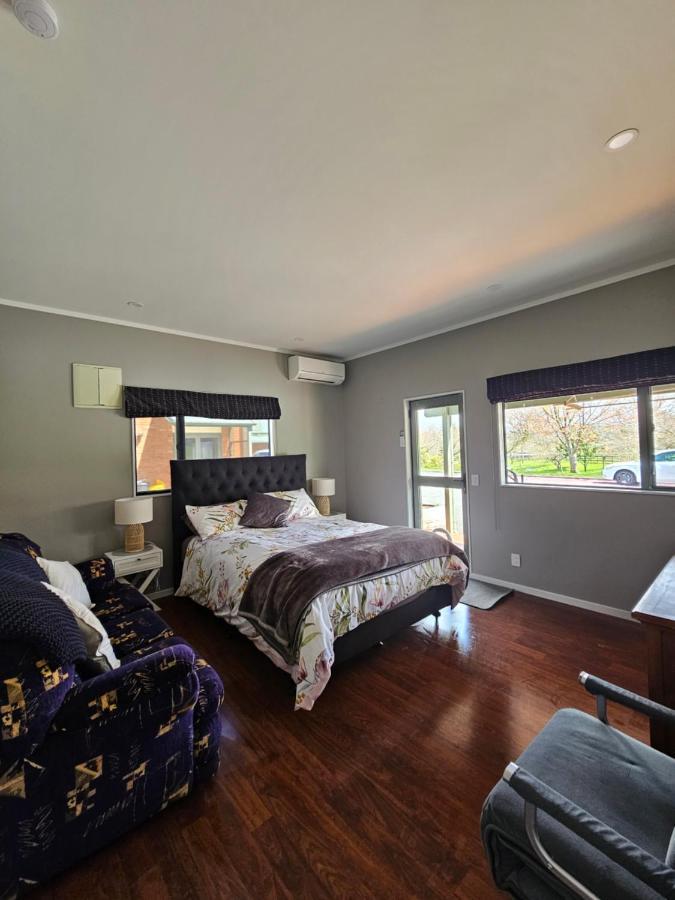 Ridgetop Farmstay Oruanui Exterior photo